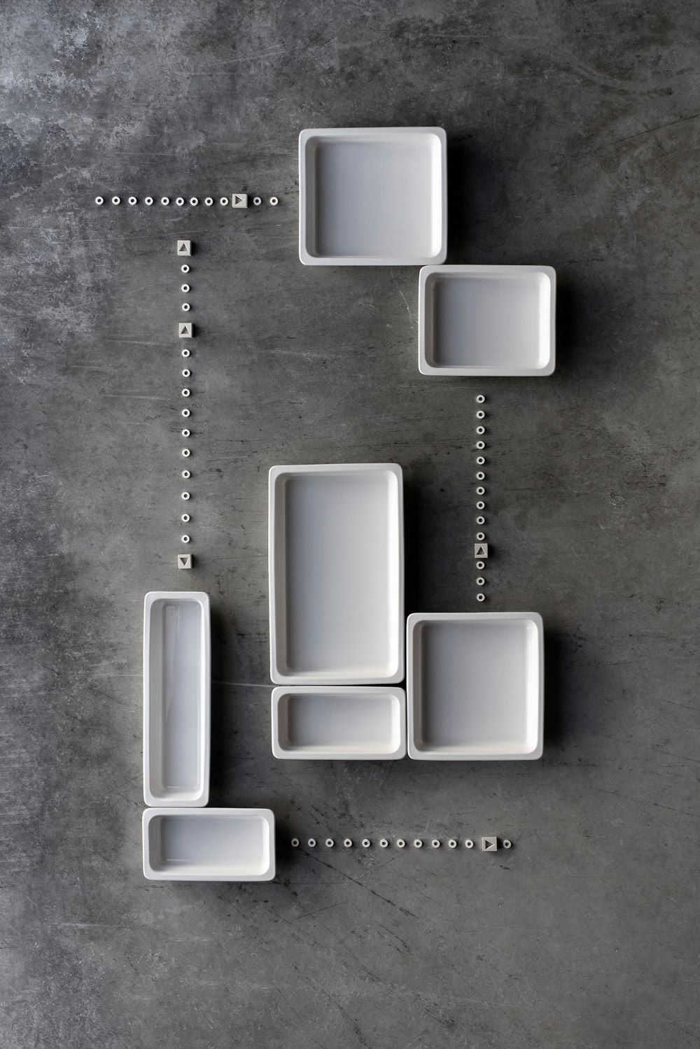 Revol Gastro Beyaz Servis Tabağı 53x32,5 cm