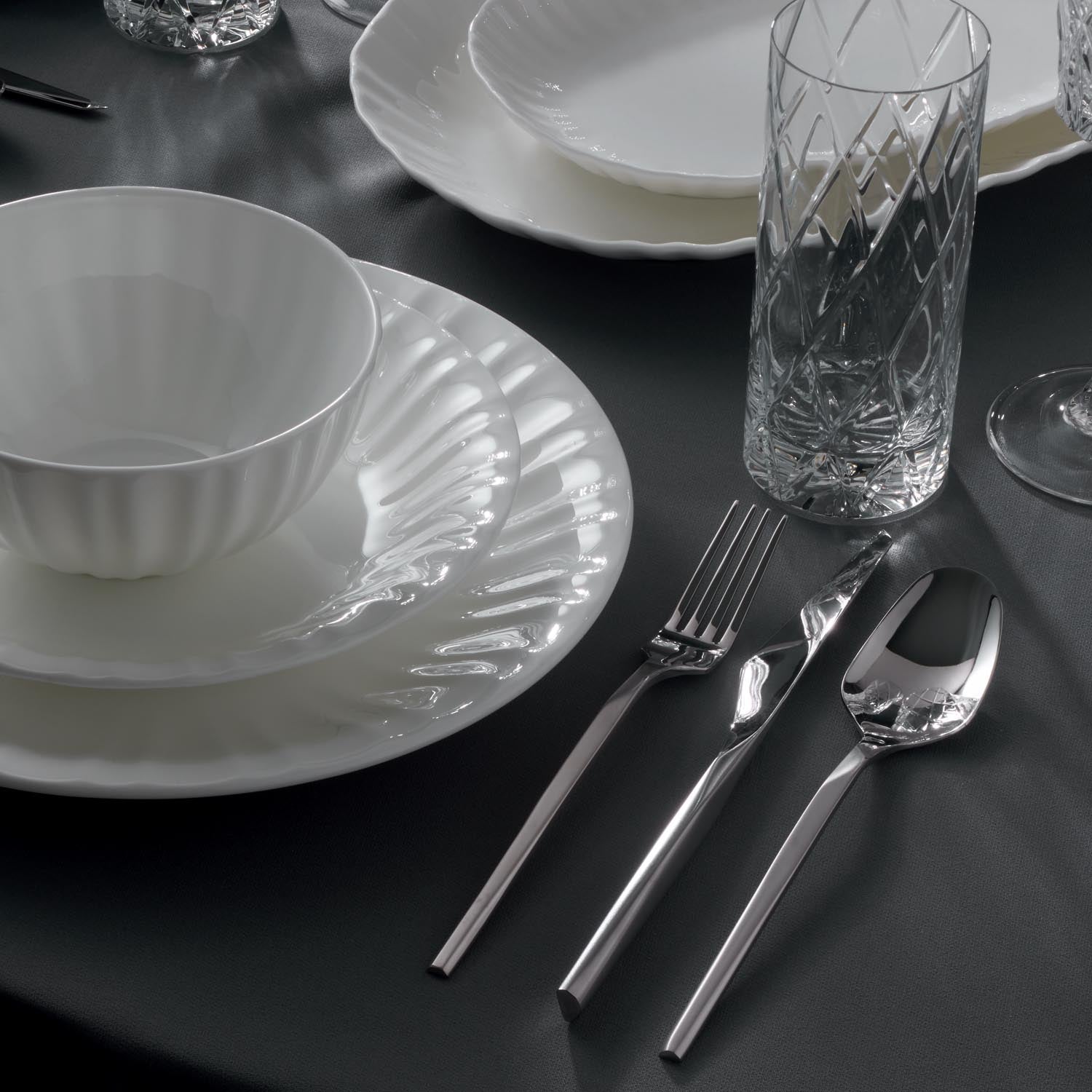 Jumbo 5100 Quartz 12 Kişilik 84 Parça Mat Çatal Kaşık Bıçak Takımı