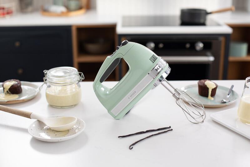 KitchenAid 9 Hızlı El Mikseri Pistachio 5KHM9212