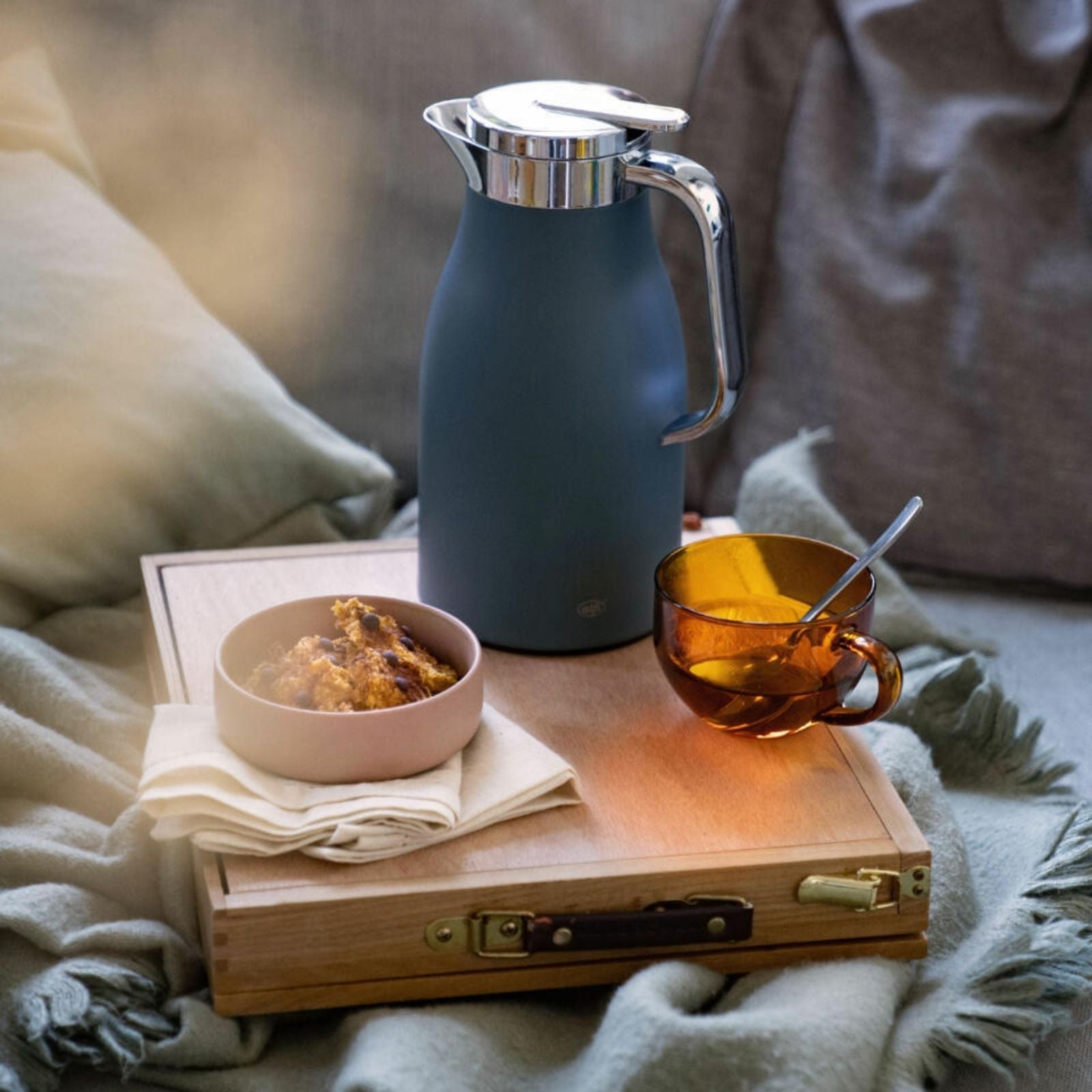 えみこロクシタン Alfi Skyline Spicy Dark Mat Karaf Termos 1L | Jumbo