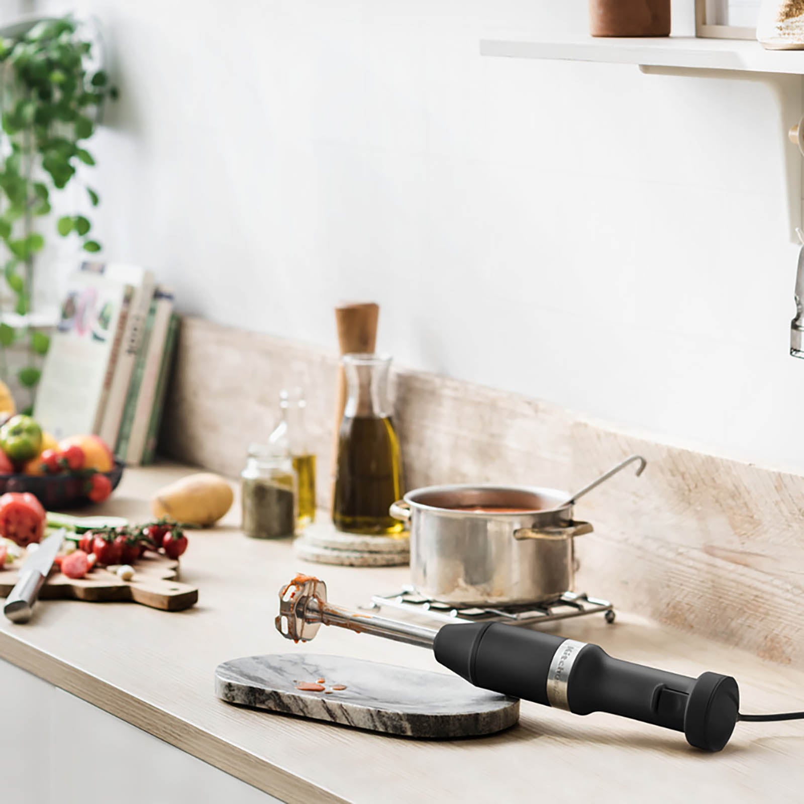 Kitchenaid 5KHBV83EBM Aksesuarlı El Blenderı Black Matte