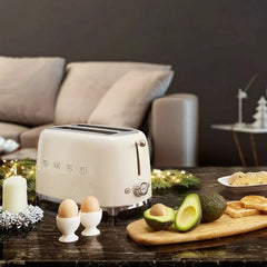 Smeg 3'lü Mutfak Seti Krem ( Kahve Makinesi + Ekmek Kızartma Makinesi + Su Isıtıcı)