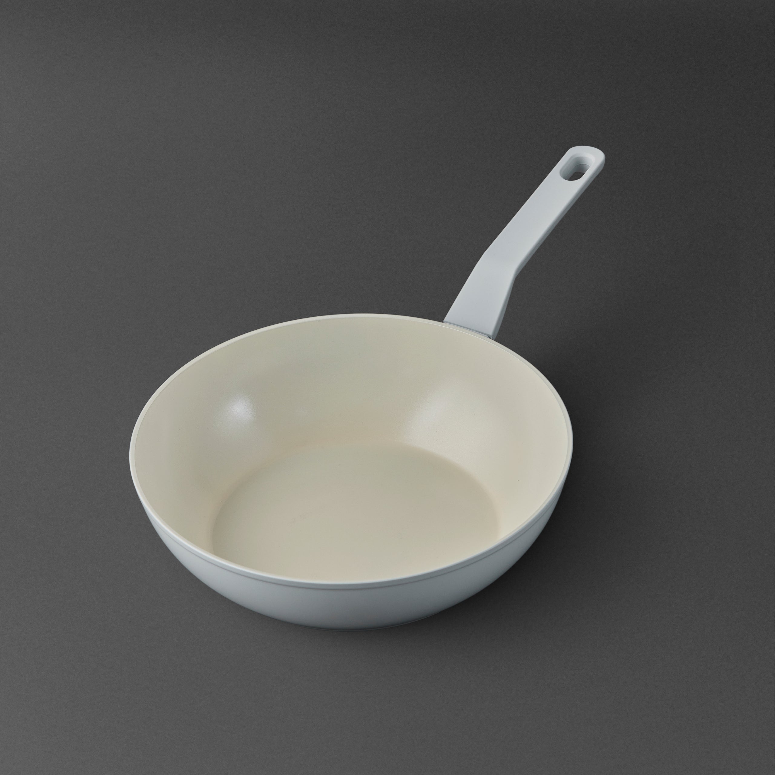 8682972143248-Jumbo_Swiss_Crystal_Light_Grey_Wok_Tava_28_cmweb.jpg