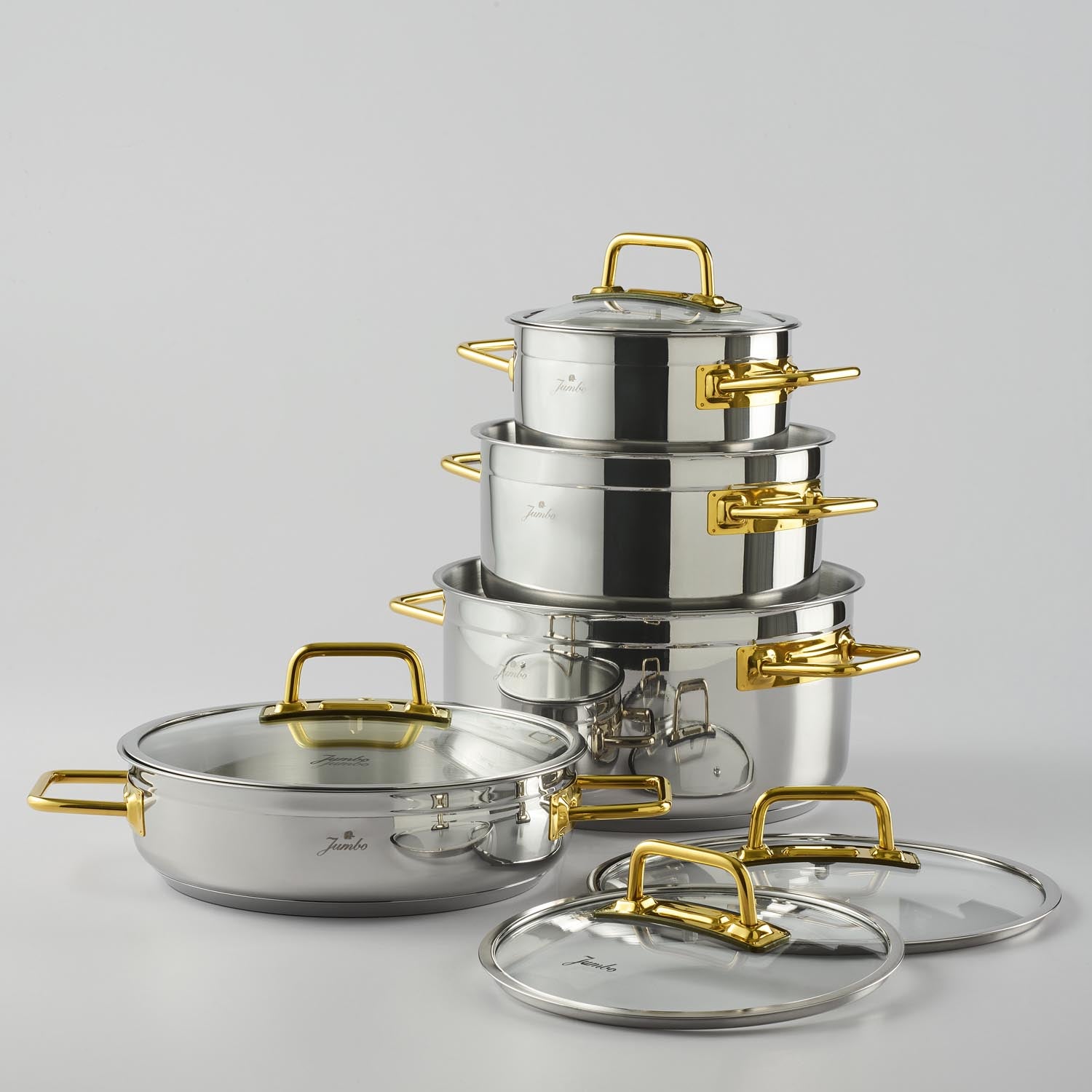 The TrendMaster のセット Jumbo Modena 8 Parça İndüksiyon Tabanlı Titanyum Gold Tencere Seti