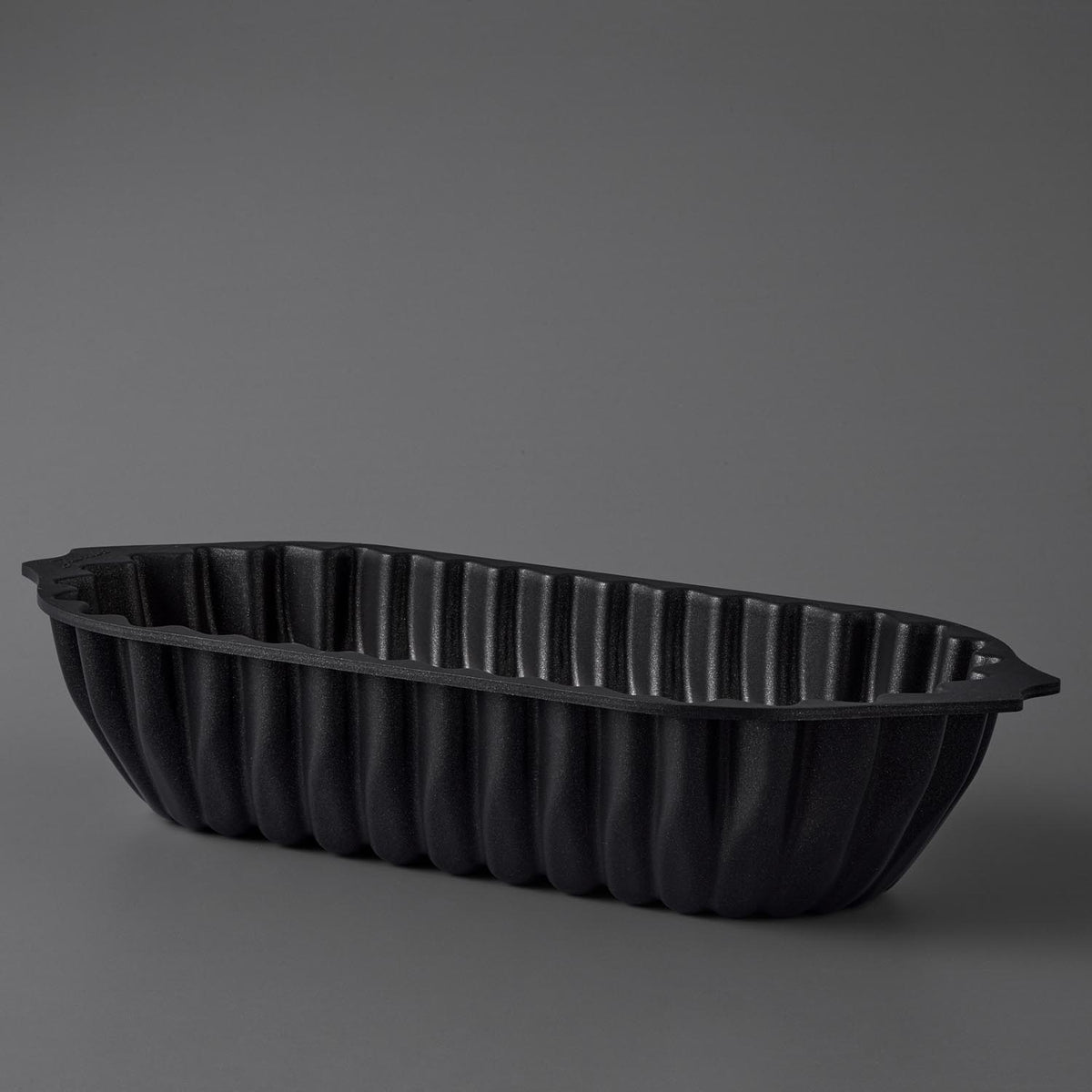 Jumbo Shark Swiss Black Baton Kek Kalıbı