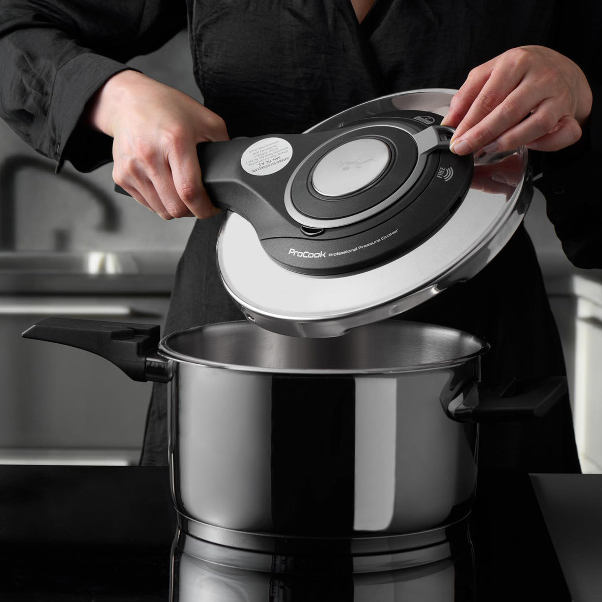 Jumbo Procook 6 Litre Siyah Açık Gri Paslanmaz Çelik Düdüklü Tencere