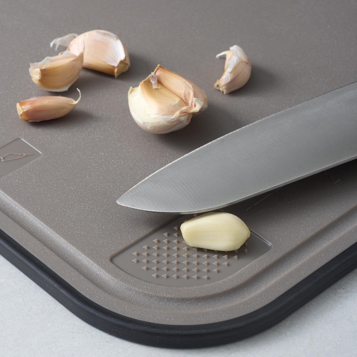 Jumbo Smart Grey Kesme Tahtası ve Soyacak Seti